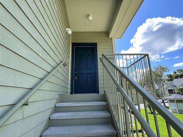 3725 S LAKE ORLANDO PARKWAY, Unit 4, ORLANDO, FL 32808