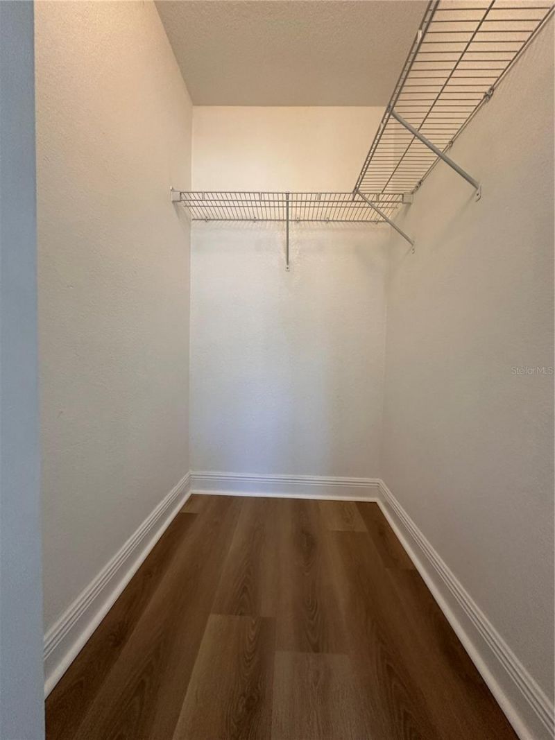 3725 S Lake Orlando Parkway, Unit 4, Orlando, FL 32808 Photo