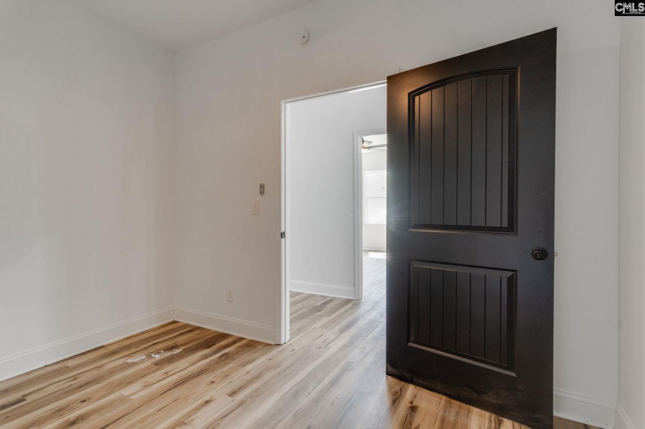 5318 N Main Street Photo 12