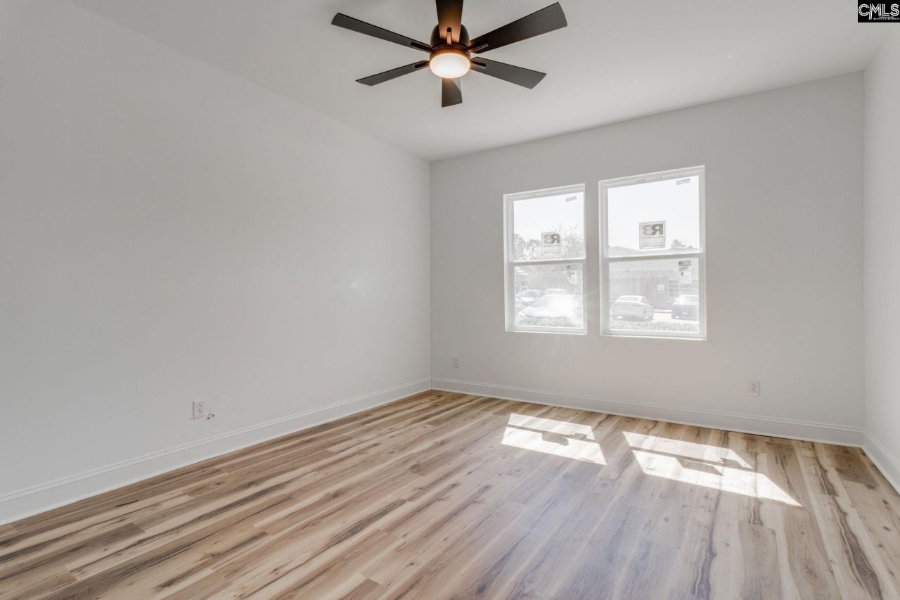 5318 N Main Street Photo 13