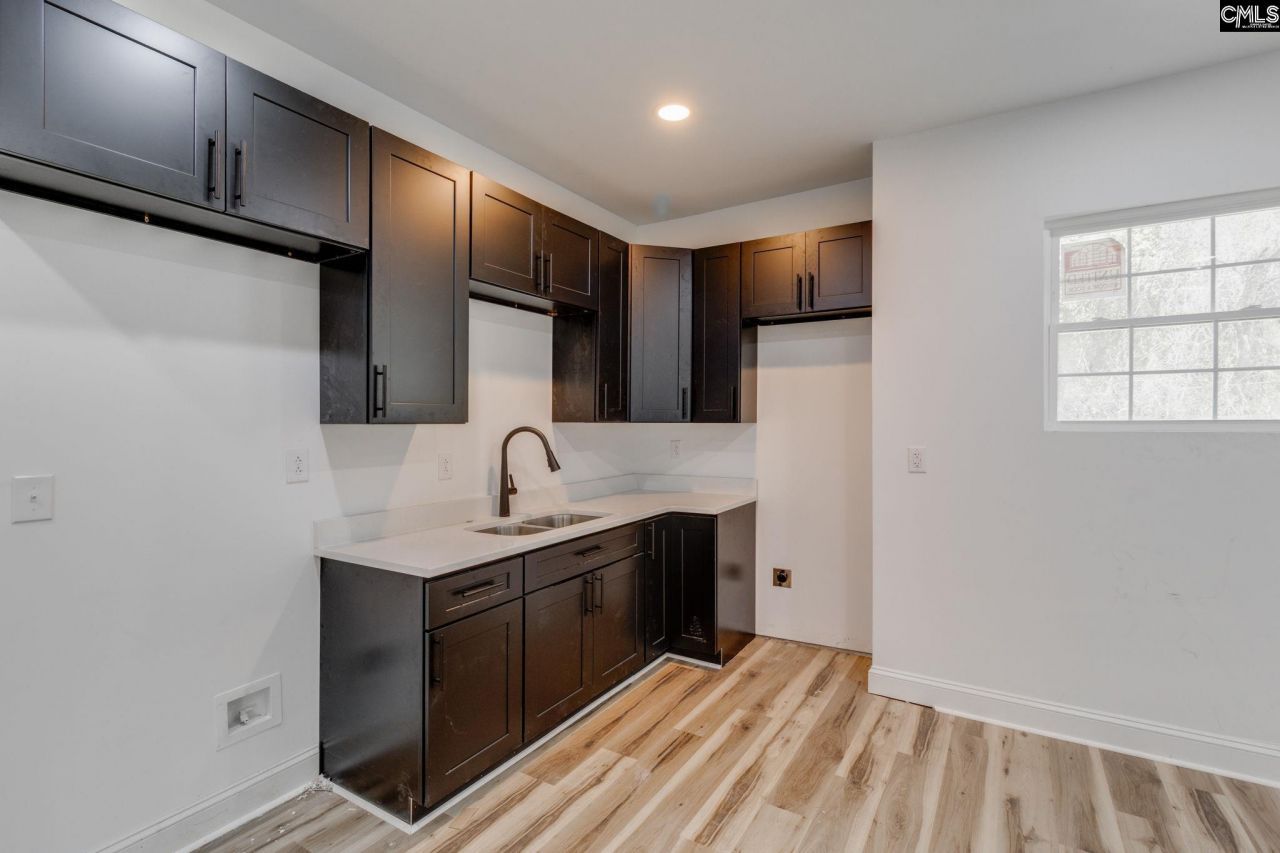 5318 N Main Street Photo 18