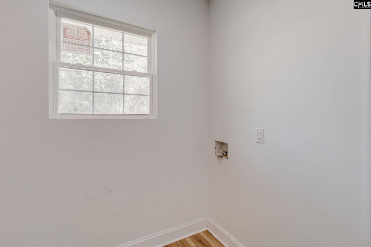 5318 N Main Street Photo 19