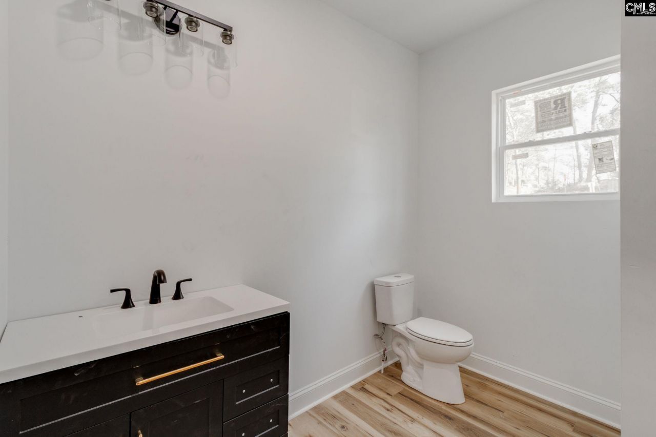 5318 N Main Street Photo 20