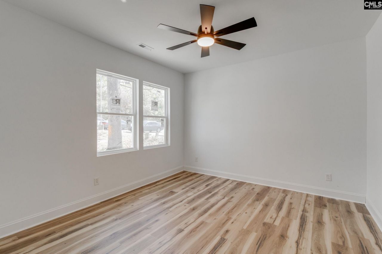 5318 N Main Street Photo 21