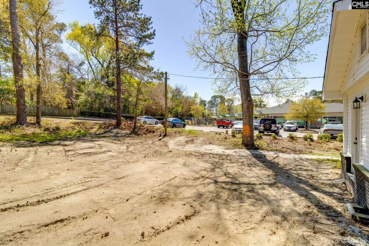 5318 N Main Street Photo 23