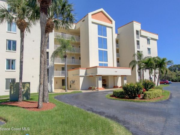 1420 Huntington Lane N, Unit 2105, Rockledge, FL 32955
