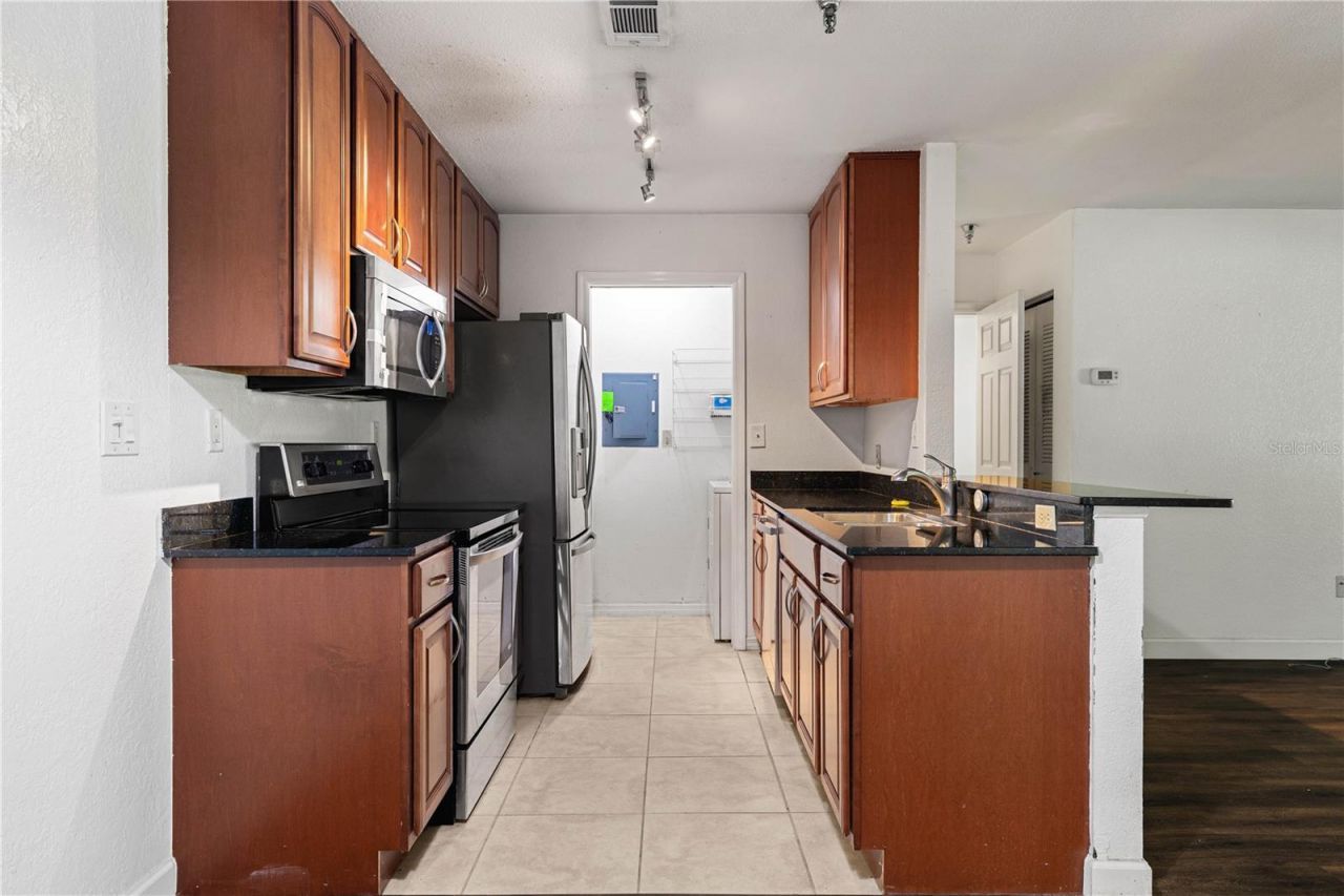 10263 Gandy Boulevard N, Unit 2405, Saint Petersburg, FL 33702 Photo