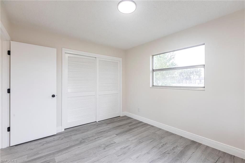 818 Gardenside Ct, Lehigh Acres, FL 33936 Photo