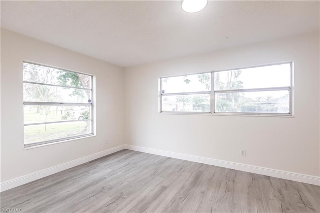 818 Gardenside Ct, Lehigh Acres, FL 33936 Photo