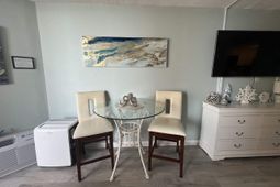 9550 Shore Dr. photo 4