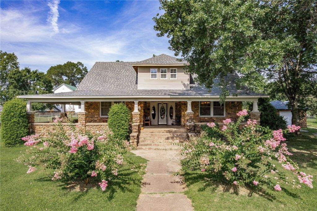 519 Church Avenue, Mulberry, AR 72947 Main Photo