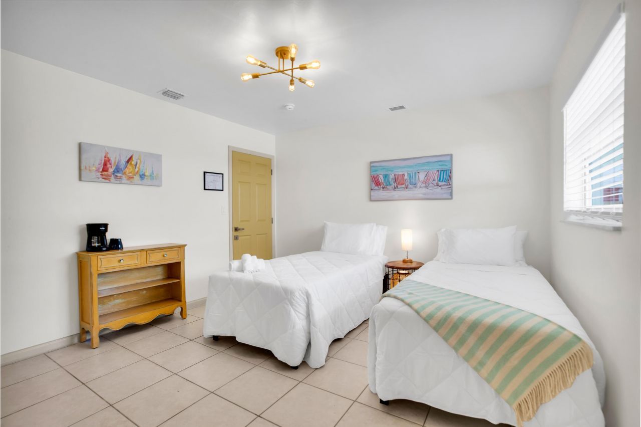 1850 SW 24th Street, Unit 1-2, Fort Lauderdale, FL 33315 Photo