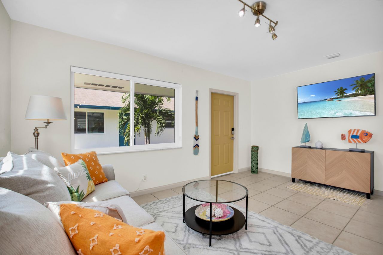 1850 SW 24th Street, Unit 1-2, Fort Lauderdale, FL 33315 Photo