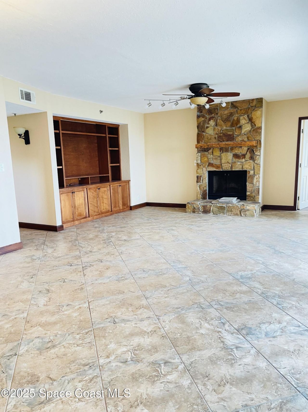 1540 Riverside Drive, Unit 14, Titusville, FL 32780 Photo