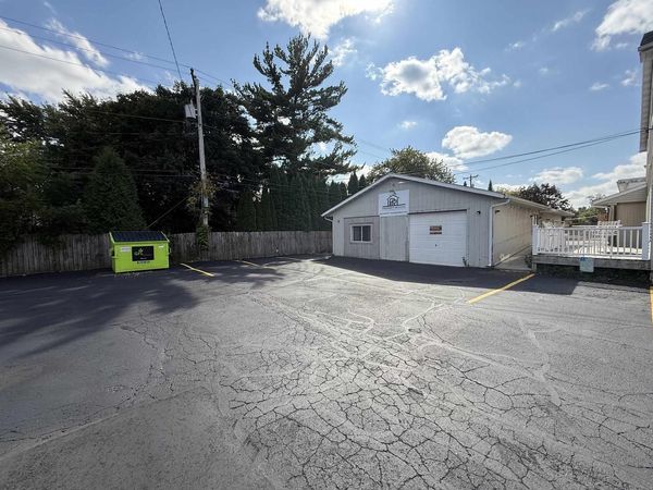 4211 W Beltline Hwy #3, Madison, WI 53711