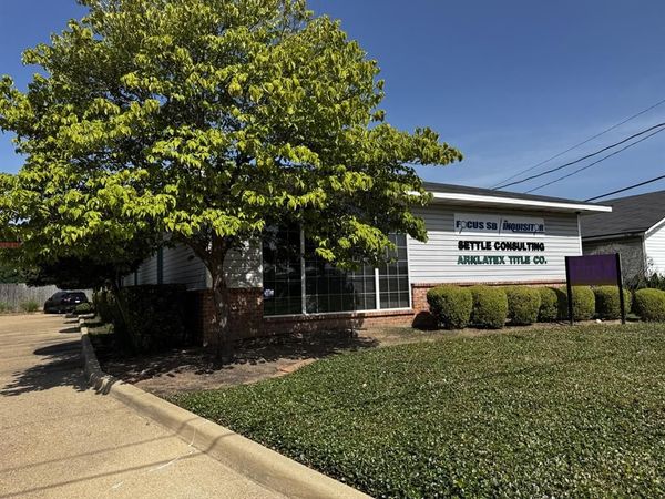 1915 Citizens Bank Drive, Bossier City, LA 71111