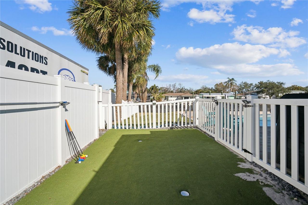 8425 Flagstone Drive, Tampa, FL 33615 Photo