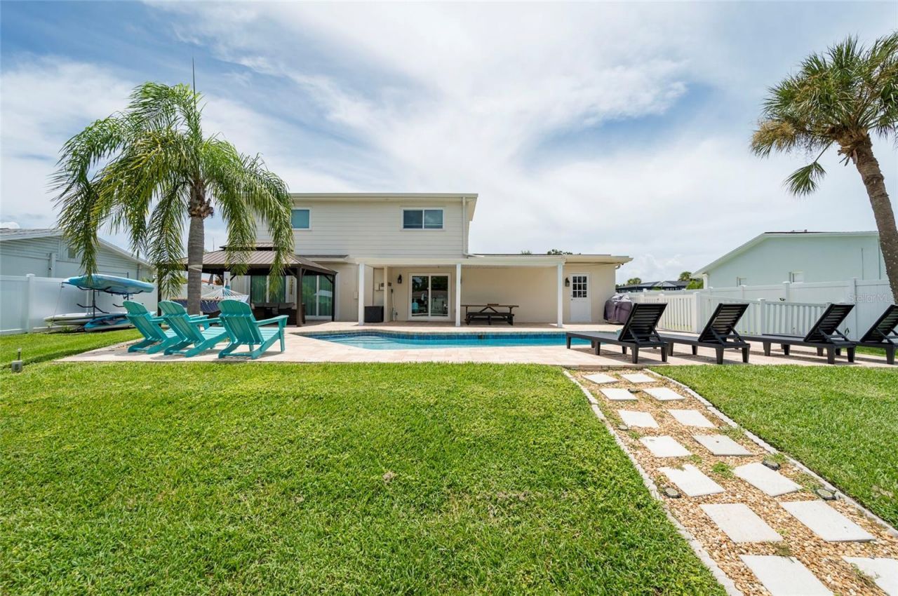 8425 Flagstone Drive, Tampa, FL 33615 Photo