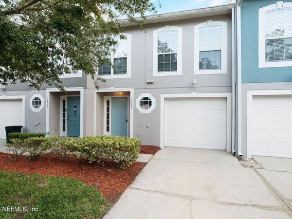 7398 PALM HILLS Drive, Jacksonville, FL 32244