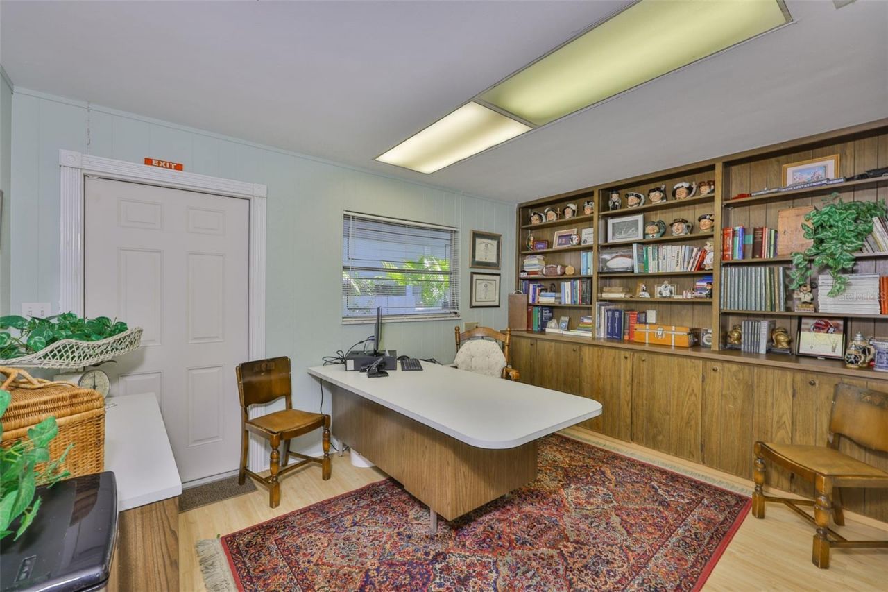 1033 7th Avenue N, Saint Petersburg, FL 33705 Photo