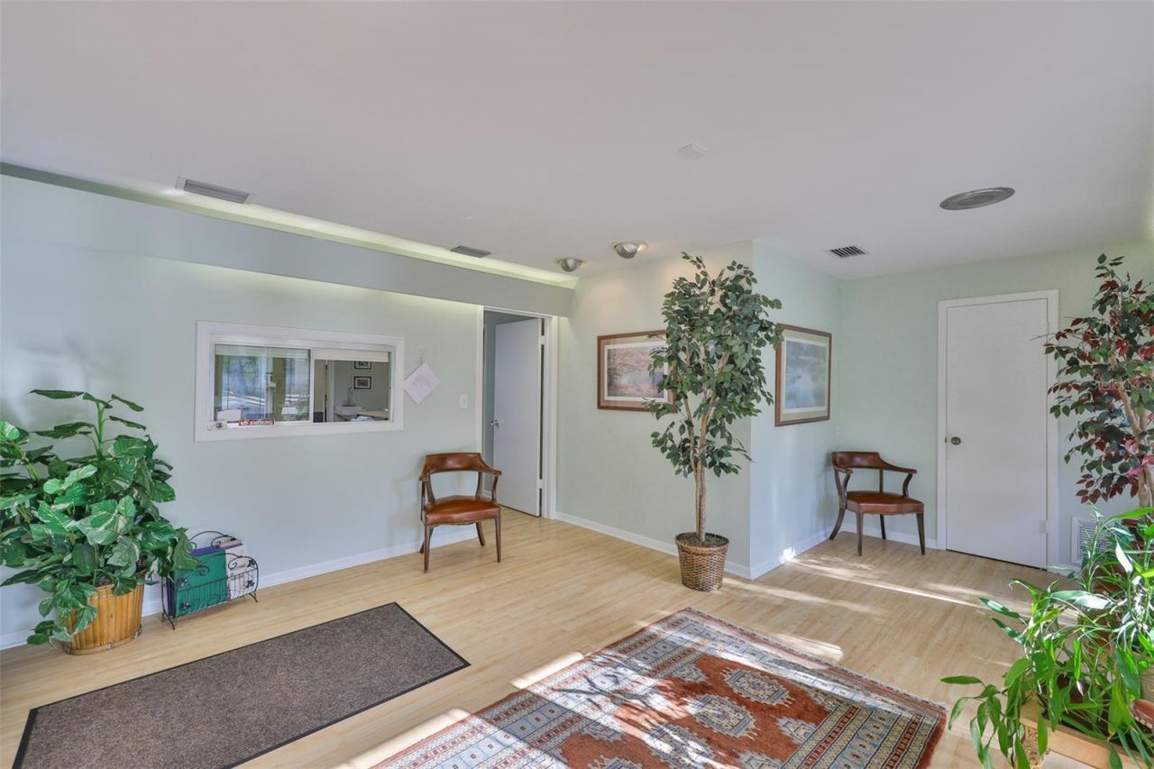 1033 7th Avenue N, Saint Petersburg, FL 33705 Photo