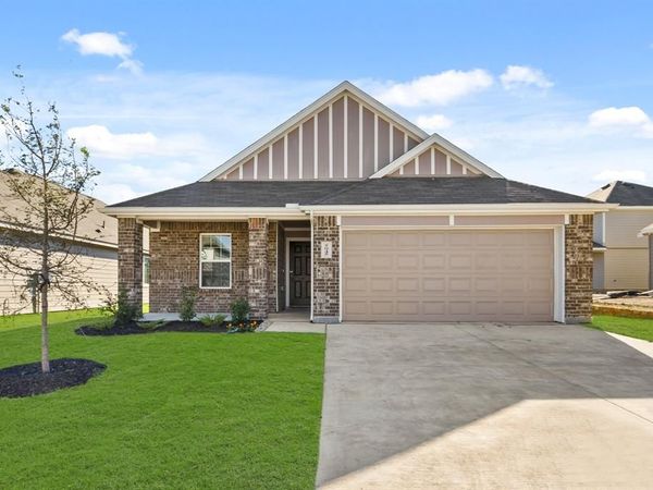 5045 Wellborn Road, Fort Worth, TX 76036