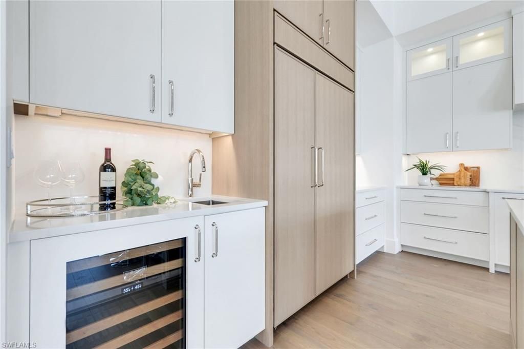 960 Iris Ct, Marco Island, FL 34145 Photo