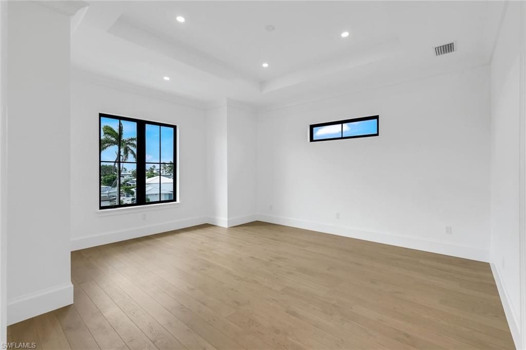 960 Iris Ct, Marco Island, FL 34145 Photo