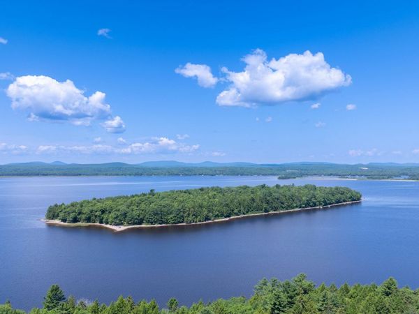 1 Eagle Island, Mariaville, ME 04605