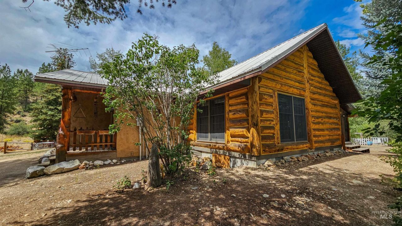 3382 Hwy 21, Boise, ID 83716 Main Photo