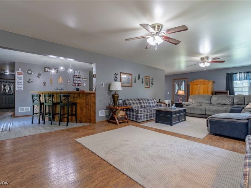 2035 Timber Road, Bergholz, OH 43908 Photo 11