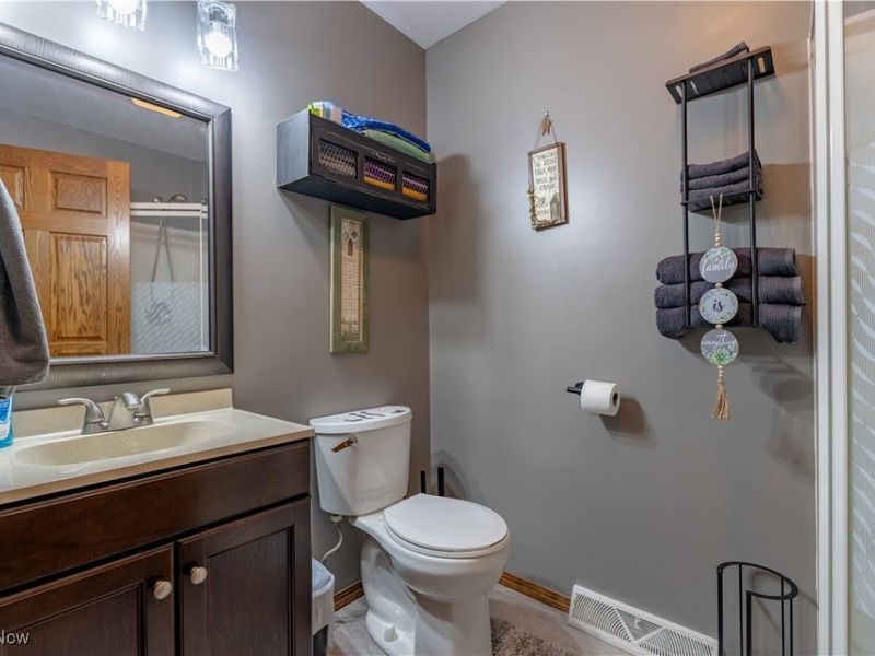 2035 Timber Road, Bergholz, OH 43908 Photo 15