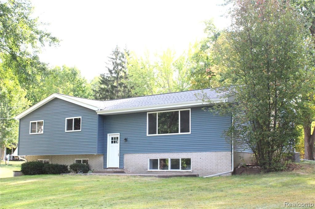 6342 Restwood Drive, Linden, MI 48451 Main Photo