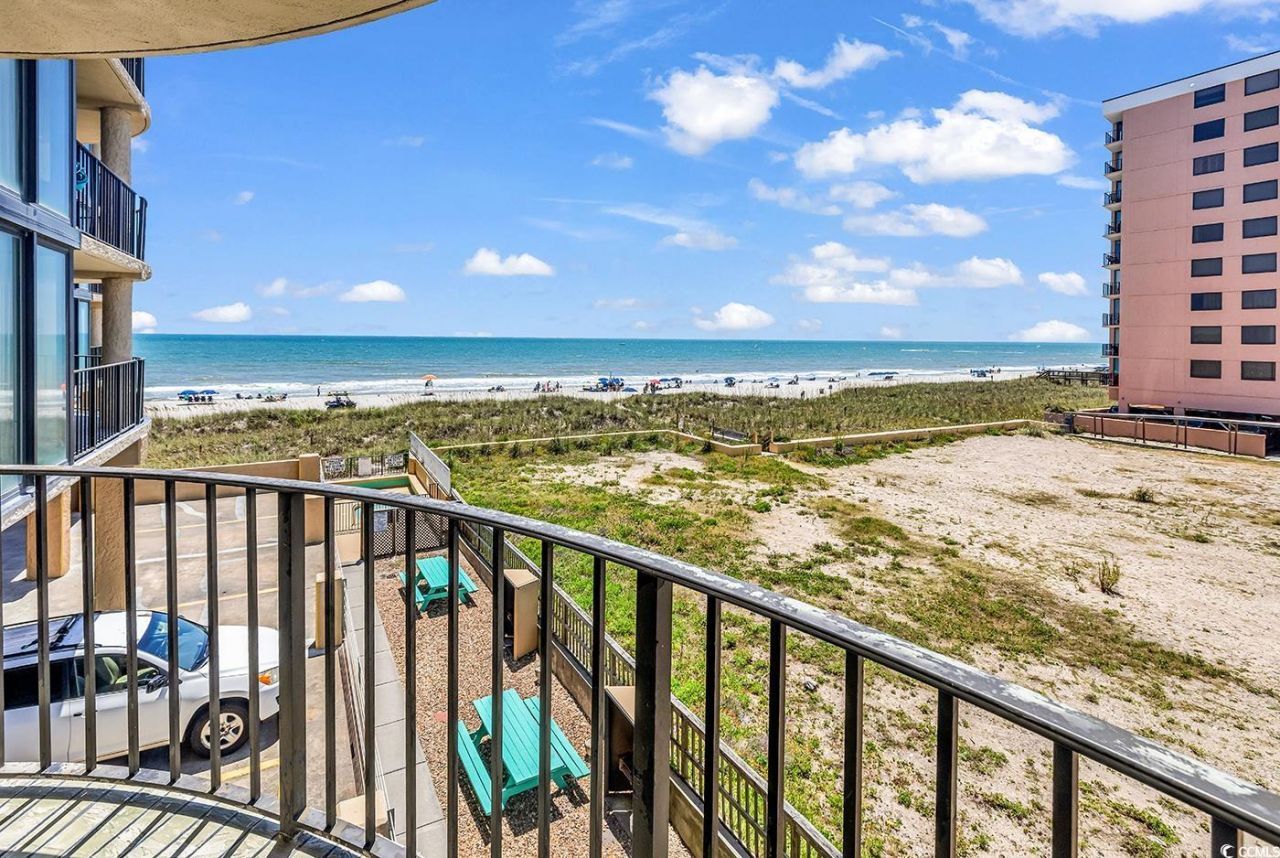 1425 S Ocean Blvd. Photo 4