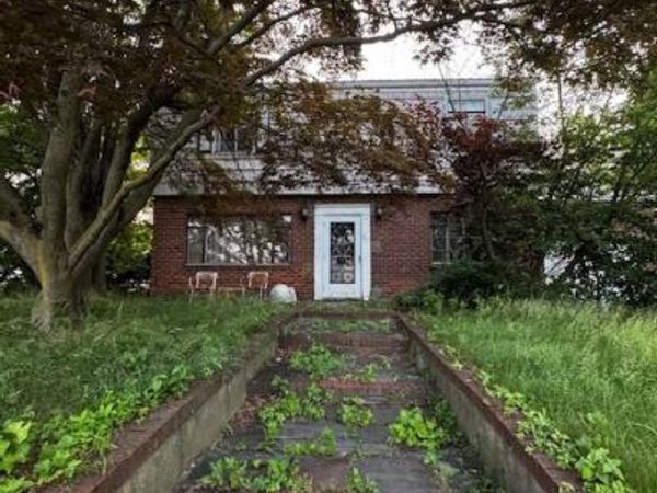 219 Locustwood Boulevard, Elmont, NY 11003