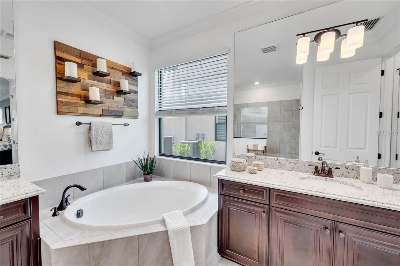 5822 Brandon Run, Bradenton, FL 34211 Photo