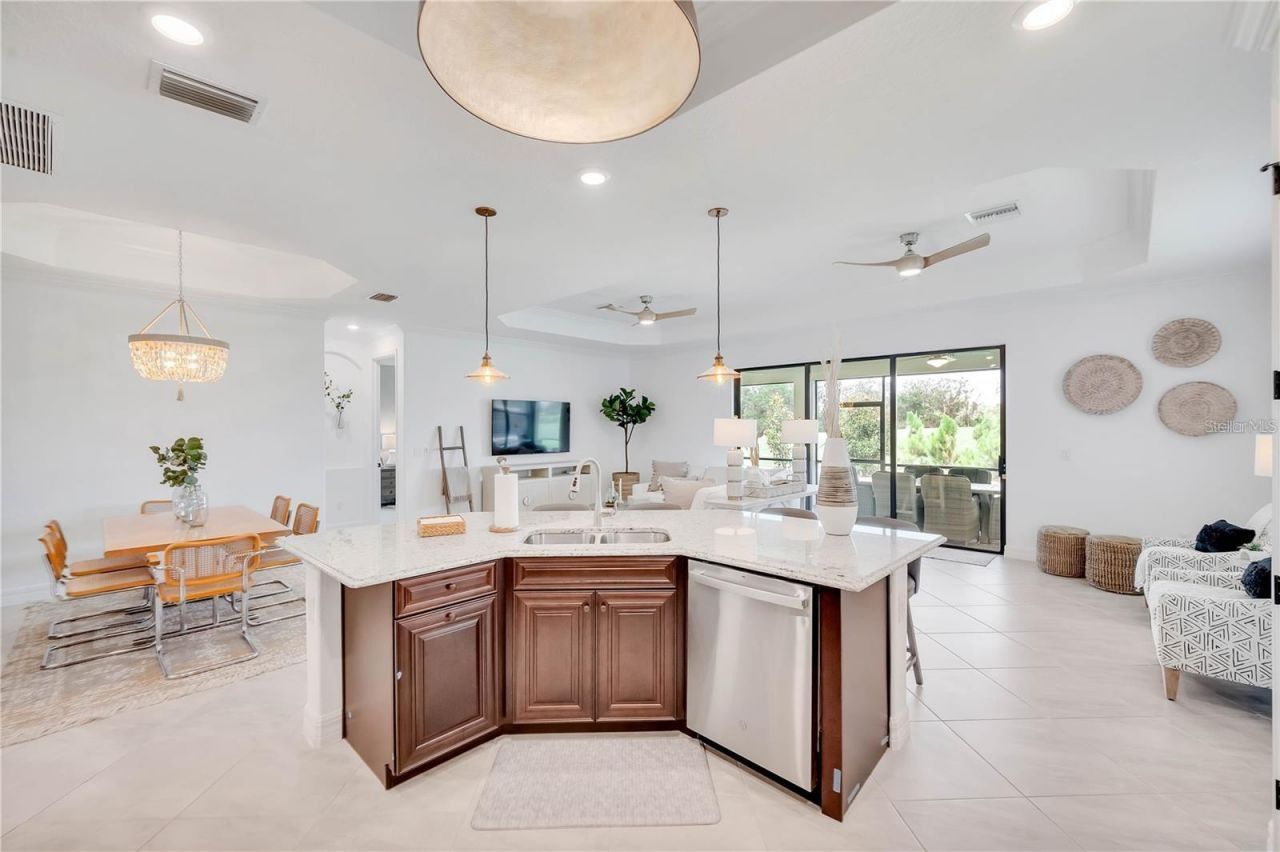 5822 Brandon Run, Bradenton, FL 34211 Photo