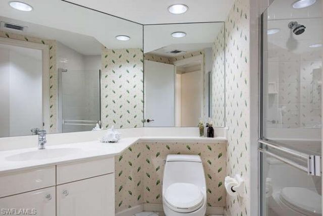 8990 Bay Colony Dr, Unit 302, Naples, FL 34108 Photo