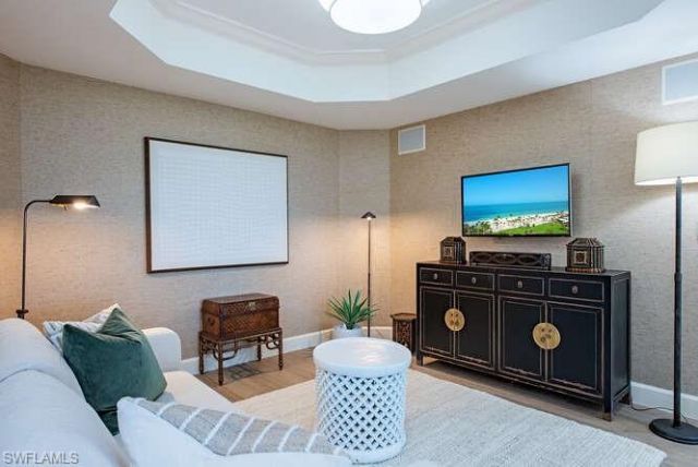 8990 Bay Colony Dr, Unit 302, Naples, FL 34108 Photo
