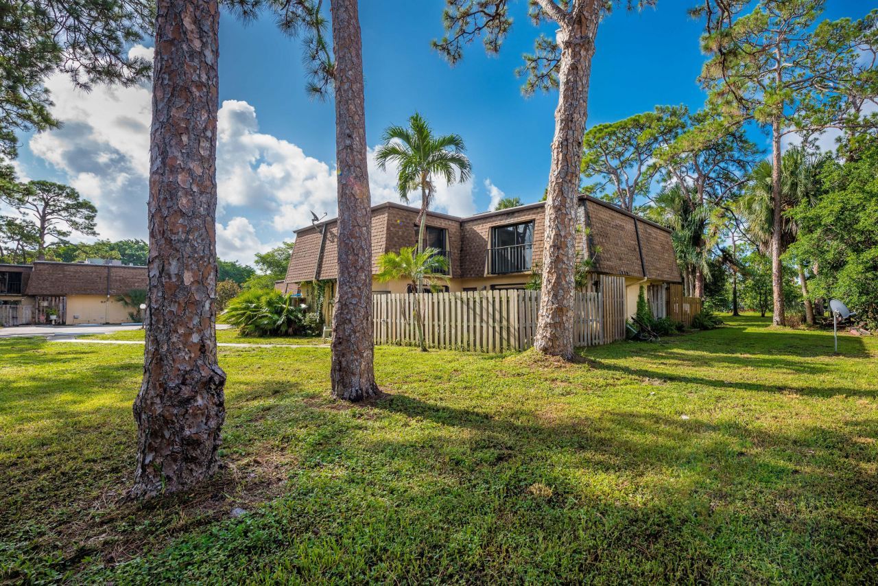 471 Kirk Road, Unit D, West Palm Beach, FL 33406 Photo