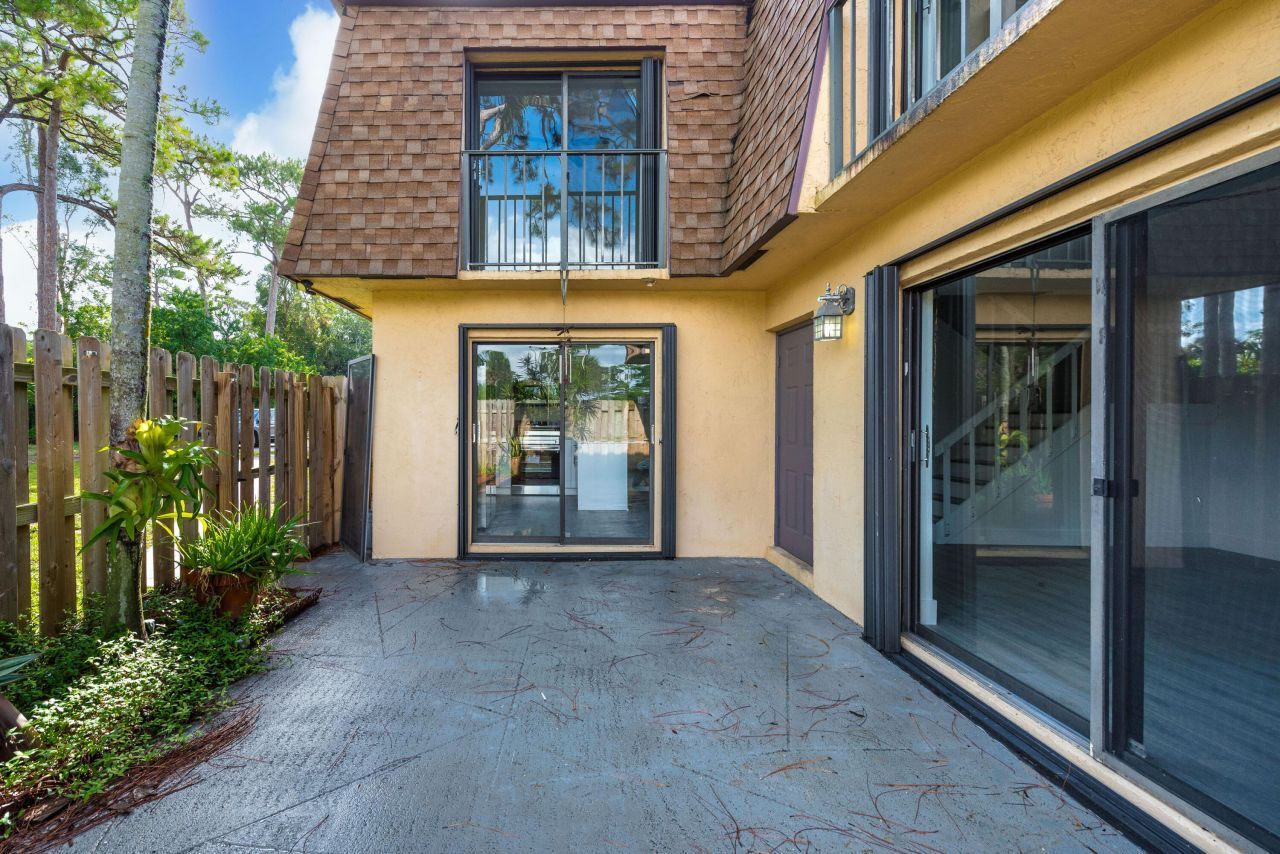 471 Kirk Road, Unit D, West Palm Beach, FL 33406 Photo