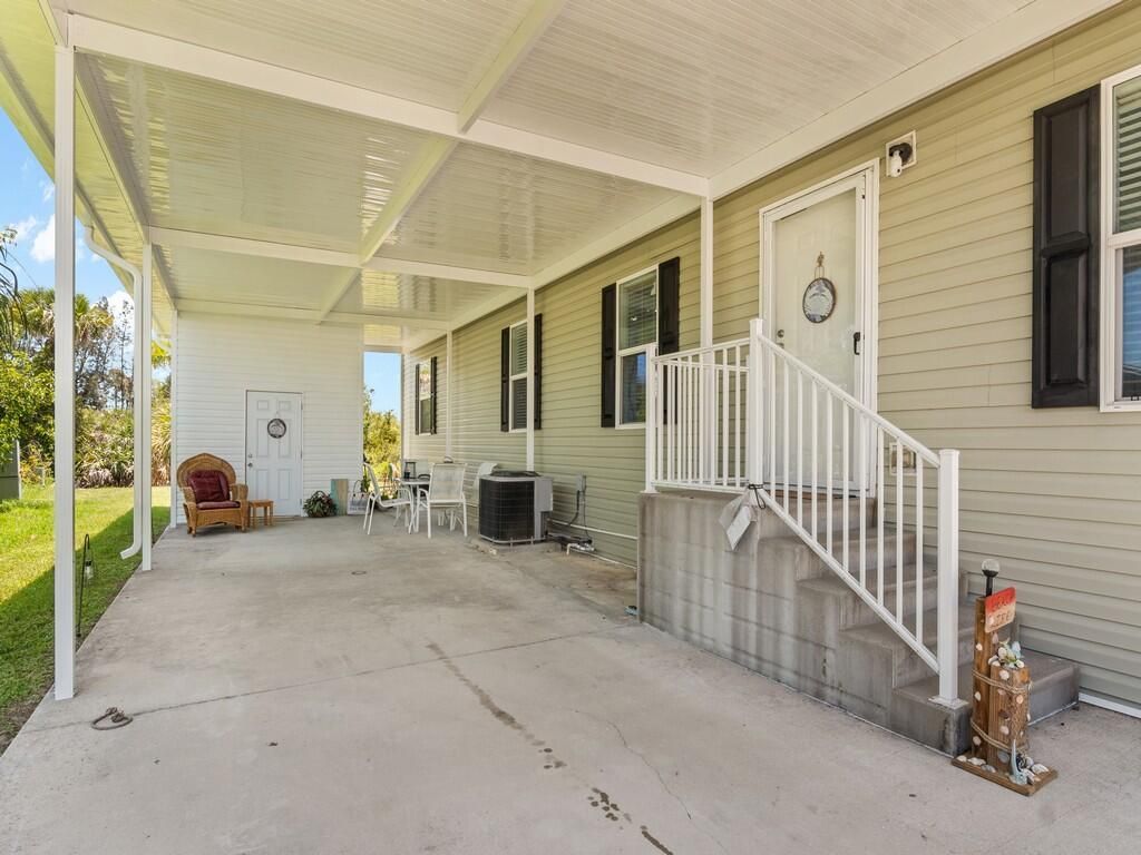 309 Mockingbird Avenue, Fort Pierce, FL 34982 Photo