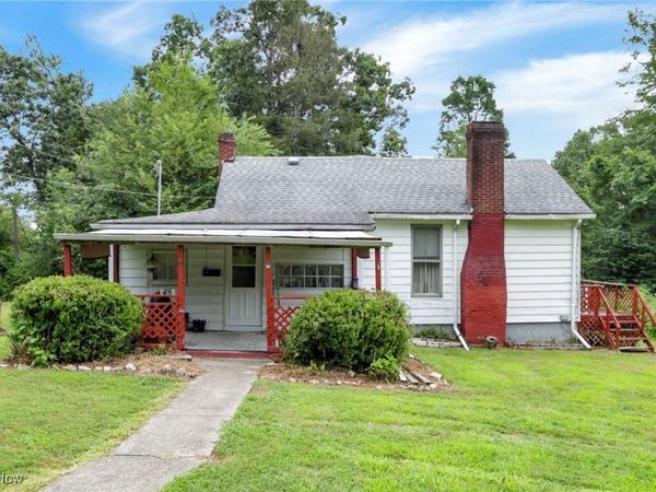 60563 Wintergreen, Senecaville, OH 43780