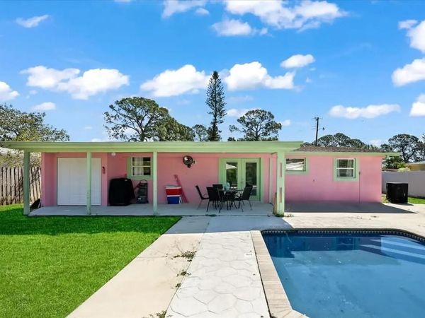 5332 NUTMEG AVENUE, SARASOTA, FL 34231