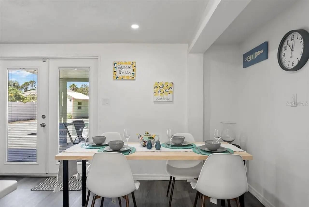 5332 Nutmeg Avenue, Sarasota, FL 34231 Photo