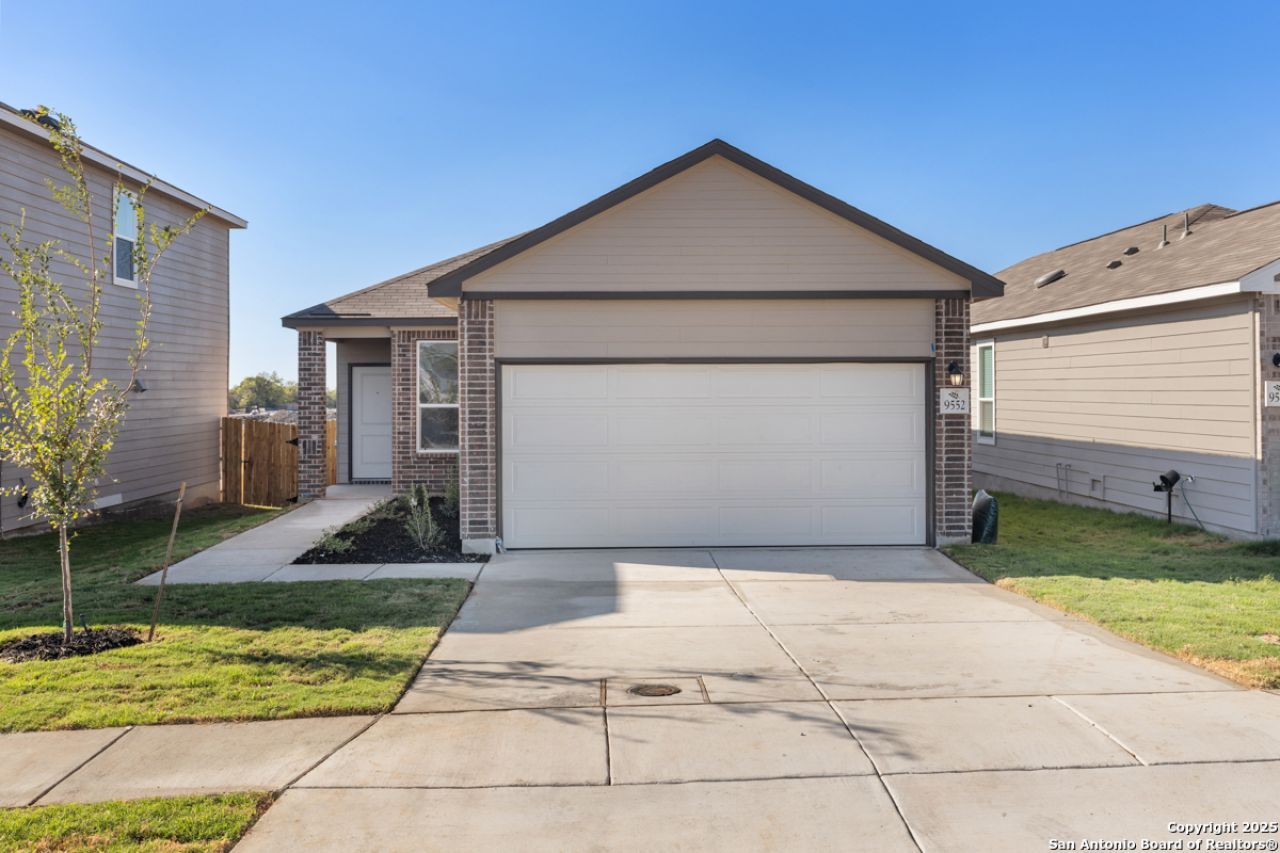 9552 Griffith Run, Converse, TX 78109 Main Photo