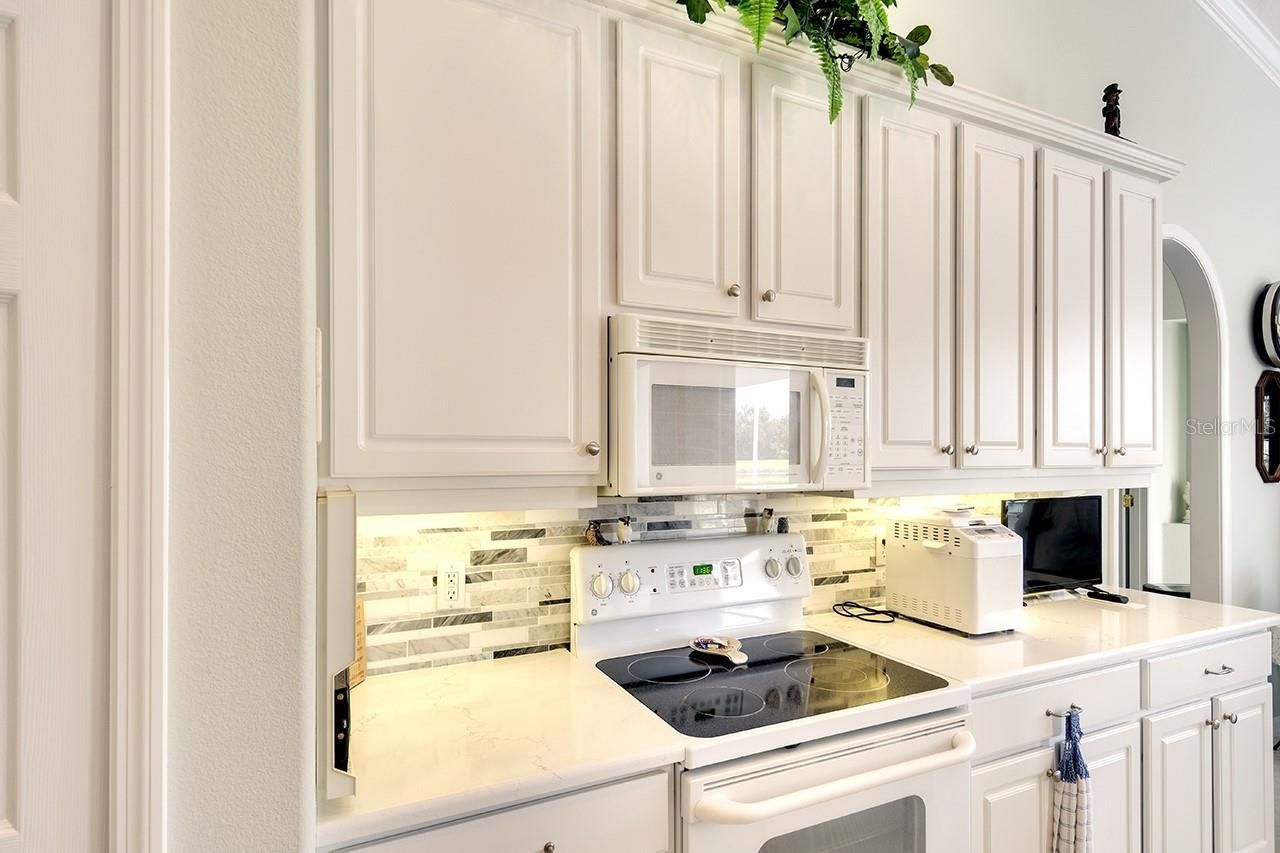 6112 90th Avenue Circle E, Parrish, FL 34219 Photo