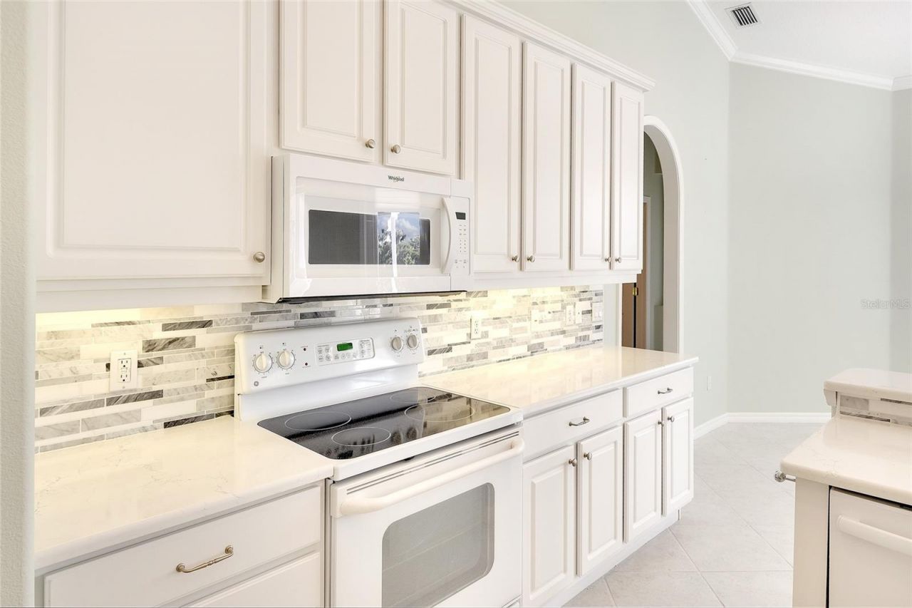 6112 90th Avenue Circle E, Parrish, FL 34219 Photo