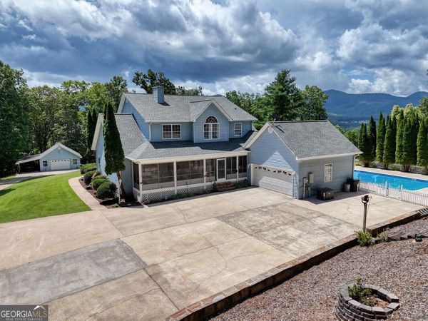 266 E Wright Road, Blairsville, GA 30512