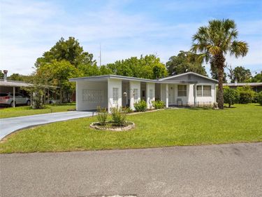 3226 SE 39TH AVENUE, OCALA, FL 34480